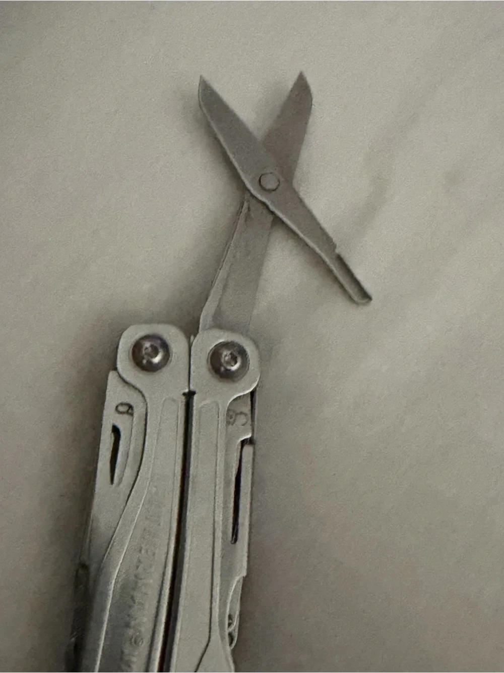 Leatherman Wingman MultitoolCompact Multi-Tool Silver Tools EDC Carry Belt Clip